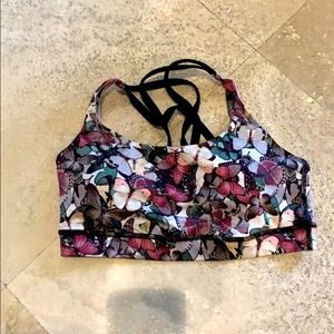 Lululemon energy bra size 6